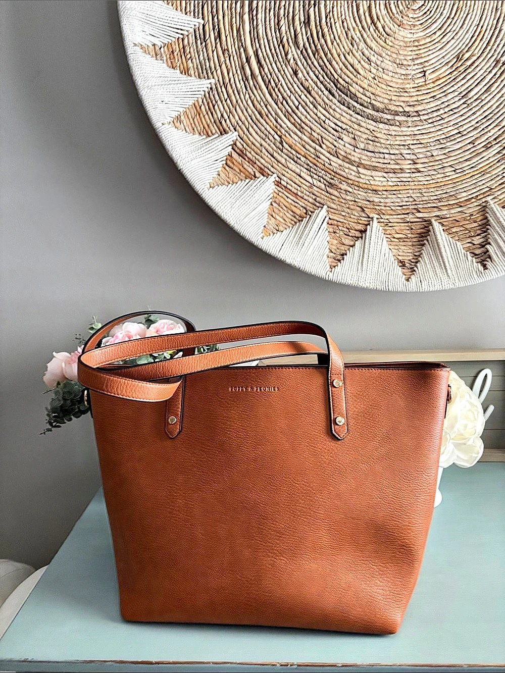 Poppy & Peonies Multitasker Tote Brown NWOT